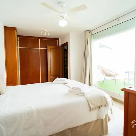 Downtown Duplex With Terrace In